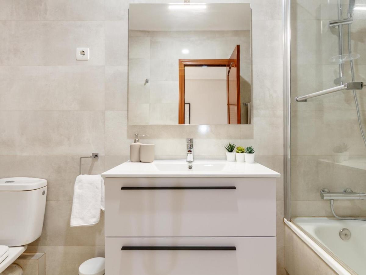 Appartement Amplio y Recién Reformado en Indautxu à Bilbao Extérieur photo